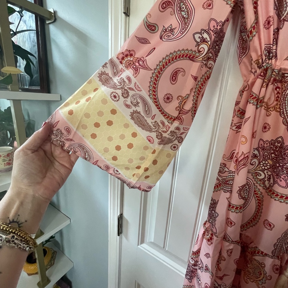 Paisley Pink and Yellow Women's Maxi Dress size 14-16 - Picture 3 of 5